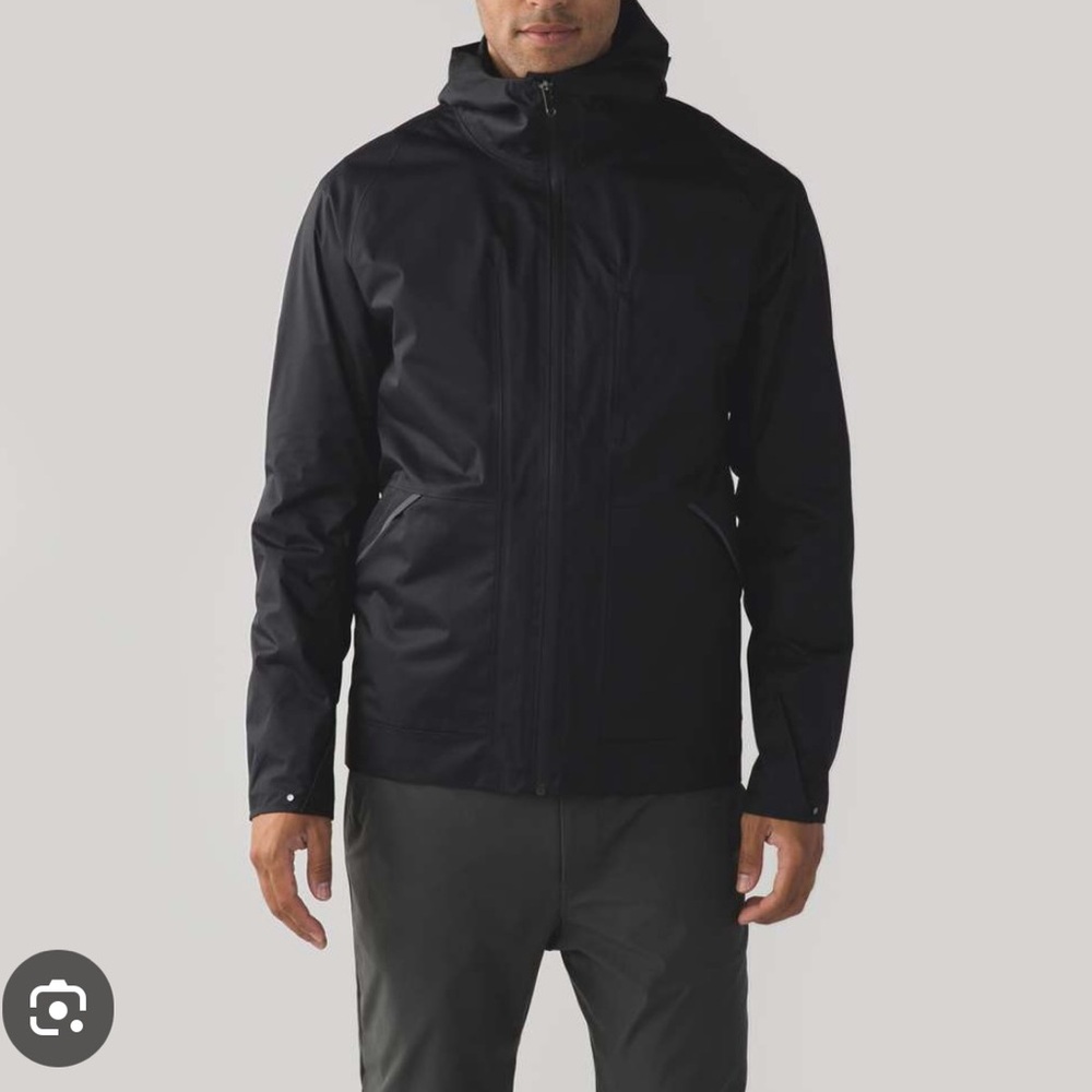 Lululemon Athletica Black Raincoat with Hood and Water-Resistant Finish